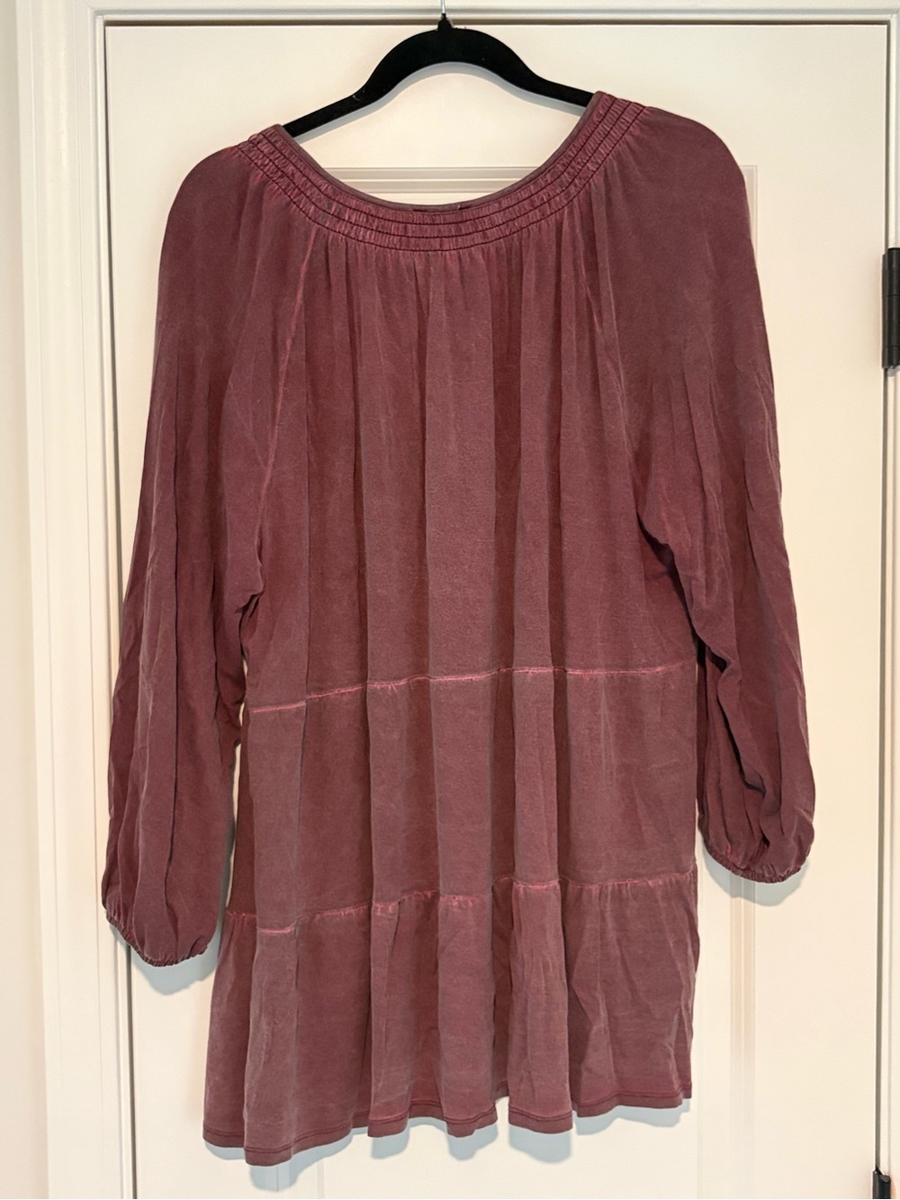 3/$20 Wonderly Washed Plum V-Neck Tunic - Picture 3 of 3